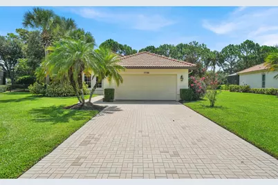7726 Greenbrier Circle, Port Saint Lucie, FL 34986 - Photo 2