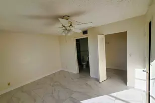1060 NW 80th Ave, Margate, FL 33063 - Photo 16