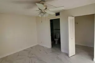 1060 NW 80th Ave, Margate, FL 33063 - Photo 14