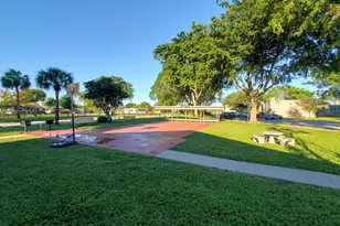 1060 NW 80th Ave, Margate, FL 33063 - Photo 4