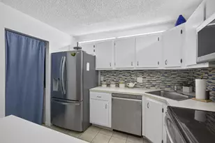 3625 La Aires Ct, Greenacres, FL 33463 - Photo 22