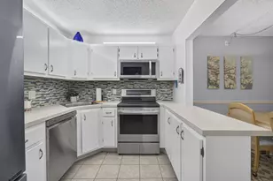 3625 La Aires Ct, Greenacres, FL 33463 - Photo 20