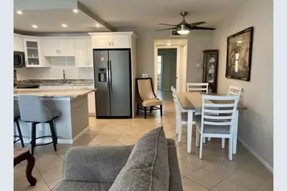 11 Cambridge A #11, West Palm Beach, FL 33417 - Photo 4