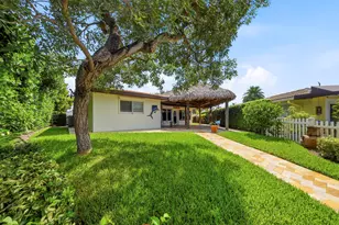 2690 NE 11th St, Pompano Beach, FL 33062 - Photo 28