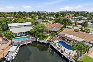 2690 NE 11th St, Pompano Beach, FL 33062 - Photo 36