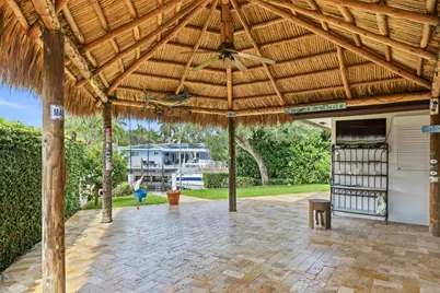 2690 NE 11th Street, Pompano Beach, FL 33062 - Photo 32