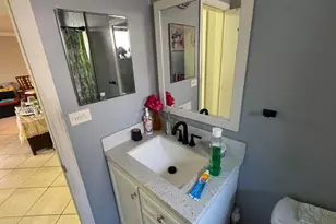 4511 NW 45th Ct, Tamarac, FL 33319 - Photo 6