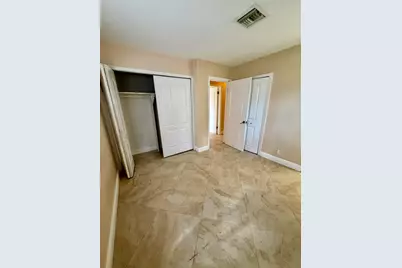2425 Ceceile Avenue, West Palm Beach, FL 33417 - Photo 10