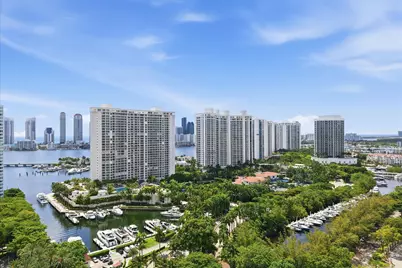 7000 W Island Boulevard #907, Aventura, FL 33160 - Photo 40