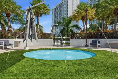 7000 W Island Boulevard #907, Aventura, FL 33160 - Photo 34