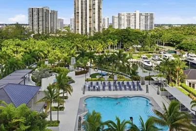 7000 W Island Boulevard #907, Aventura, FL 33160 - Photo 28
