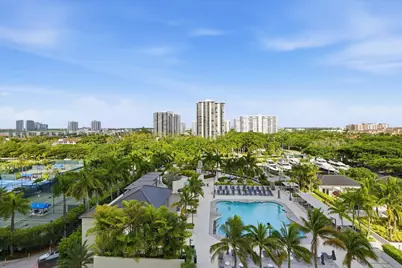 7000 W Island Boulevard #907, Aventura, FL 33160 - Photo 24