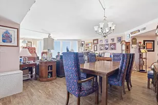 7000 W Island Blvd, Aventura, FL 33160 - Photo 10