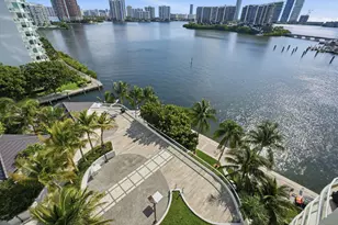 7000 W Island Blvd, Aventura, FL 33160 - Photo 24