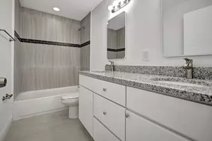 1102 S 20th Ave, Hollywood, FL 33020 - Photo 14