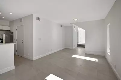 1102 S 20th Avenue #1102, Hollywood, FL 33020 - Photo 8