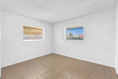 560-564 NE 35th Street, Oakland Park, FL 33334 - Photo 14