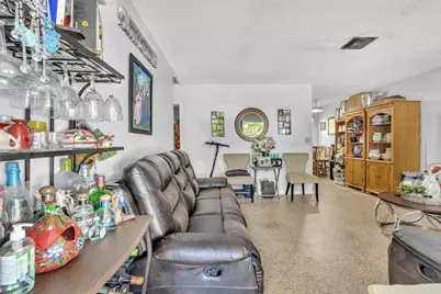560-564 NE 35th Street, Oakland Park, FL 33334 - Photo 24