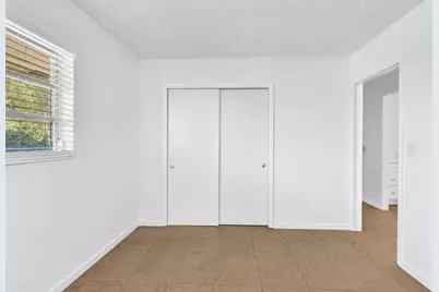 560-564 NE 35th Street, Oakland Park, FL 33334 - Photo 16