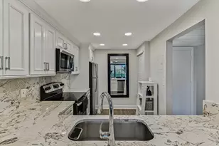 4 Royal Palm Way, Boca Raton, FL 33432 - Photo 6