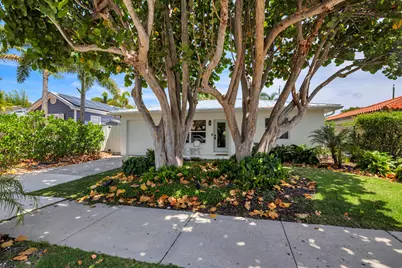170 Wellesley Drive, Lake Worth Beach, FL 33460 - Photo 2