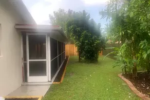 9350 NW 38th Pl, Sunrise, FL 33351 - Photo 22