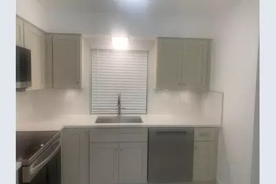 9350 NW 38th Place, Sunrise, FL 33351 - Photo 6