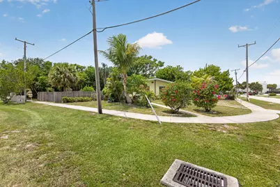 1220 Cherokee Street, Jupiter, FL 33458 - Photo 4