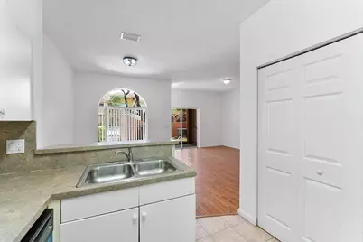 1407 S Santa Catalina Circle, North Lauderdale, FL 33068 - Photo 6