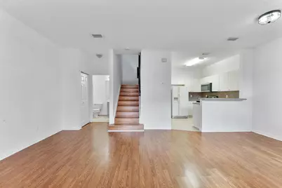 1407 S Santa Catalina Circle, North Lauderdale, FL 33068 - Photo 2