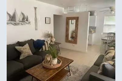 841 NE 40th Street, Oakland Park, FL 33334 - Photo 1