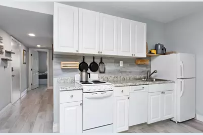 505 NE 20th Avenue #112, Deerfield Beach, FL 33441 - Photo 4