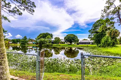 2184 SE Washington Street N, Stuart, FL 34997 - Photo 16