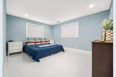 2184 SE Washington Street N, Stuart, FL 34997 - Photo 8