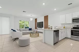 4303 Hammock Grv Dr, Greenacres, FL 33467 - Photo 4