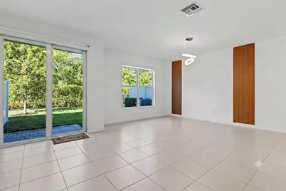 4303 Hammock Grove Drive, Greenacres, FL 33467 - Photo 6