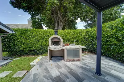 11999 Classic Drive, Coral Springs, FL 33071 - Photo 32