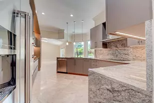 11999 Classic Dr, Coral Springs, FL 33071 - Photo 12