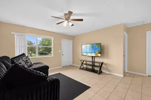 415 Fleming Ave, Greenacres, FL 33463 - Photo 4