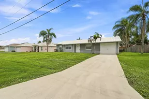 3873 SW Daisy St, Port Saint Lucie, FL 34953 - Photo 2