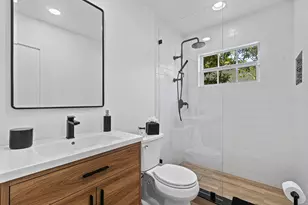 1401 Hummingbird Dr, Delray Beach, FL 33444 - Photo 14
