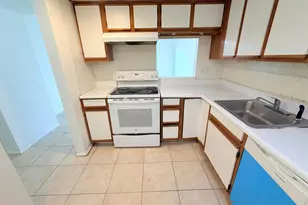 4304 NW 9th Ave, Deerfield Beach, FL 33064 - Photo 2