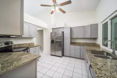649 NE Horizon Lane, Port Saint Lucie, FL 34983 - Photo 10