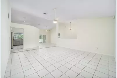 649 NE Horizon Lane, Port Saint Lucie, FL 34983 - Photo 8