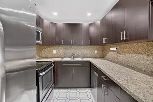 6001 N Falls Cir Dr, Lauderhill, FL 33319 - Photo 2