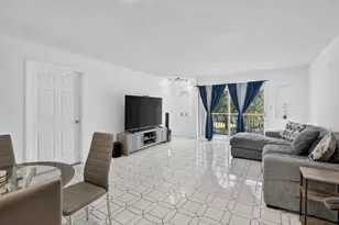 6001 N Falls Cir Dr, Lauderhill, FL 33319 - Photo 4