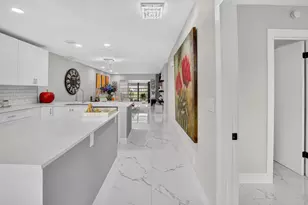 8967 Belle Aire Dr, Boca Raton, FL 33433 - Photo 10