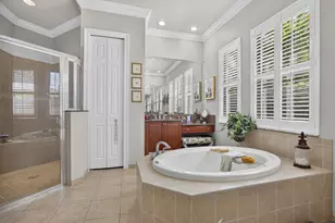 10336 Trianon Pl, Wellington, FL 33449 - Photo 18