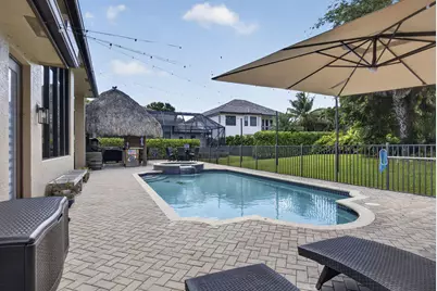 10336 Trianon Place, Wellington, FL 33449 - Photo 2