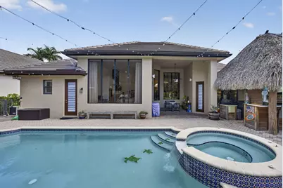 10336 Trianon Place, Wellington, FL 33449 - Photo 2